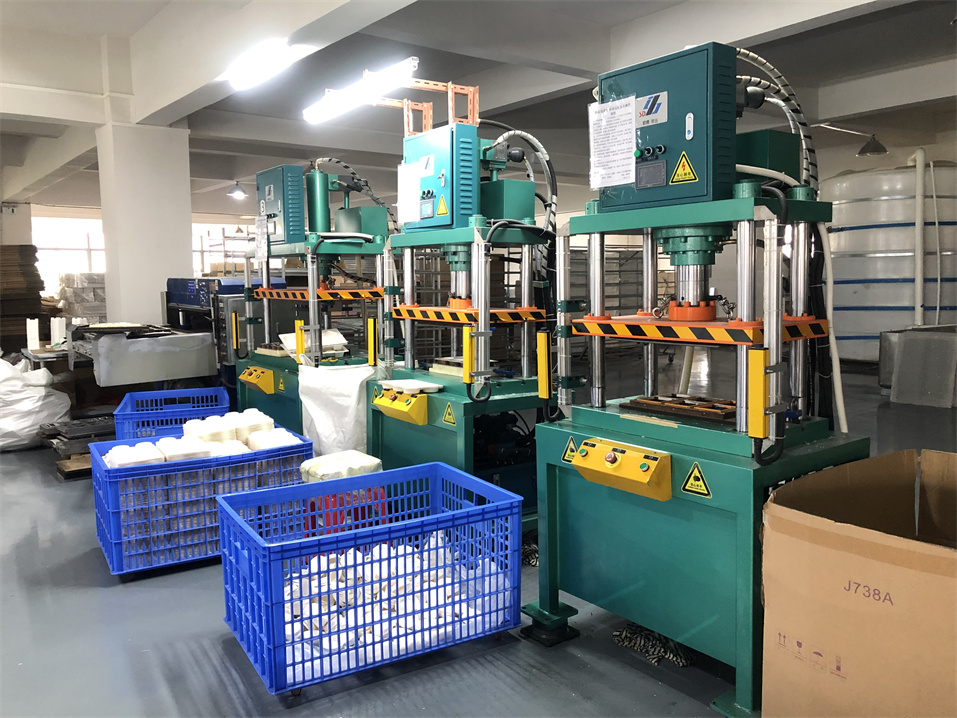 惠州包裝紙托產(chǎn)品中白紙漿和甘蔗漿有什么區(qū)別？